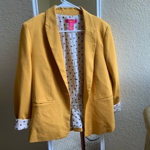 *SOLD ELSEWHERE *Yellow long sleeve blazer